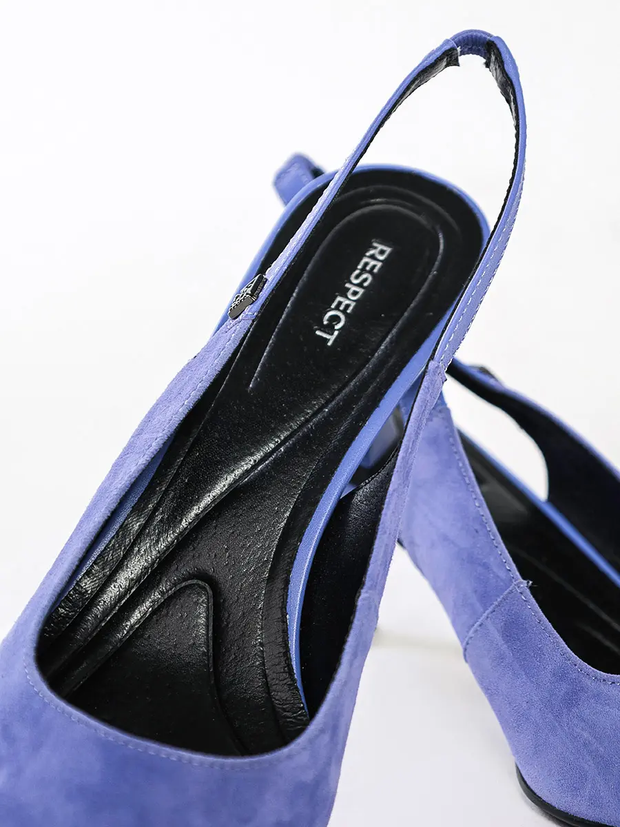 Туфли-слингбэки сиреневого цвета на высоком каблуке